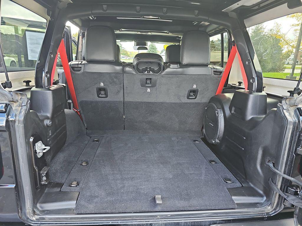 used 2020 Jeep Wrangler Unlimited car, priced at $28,400