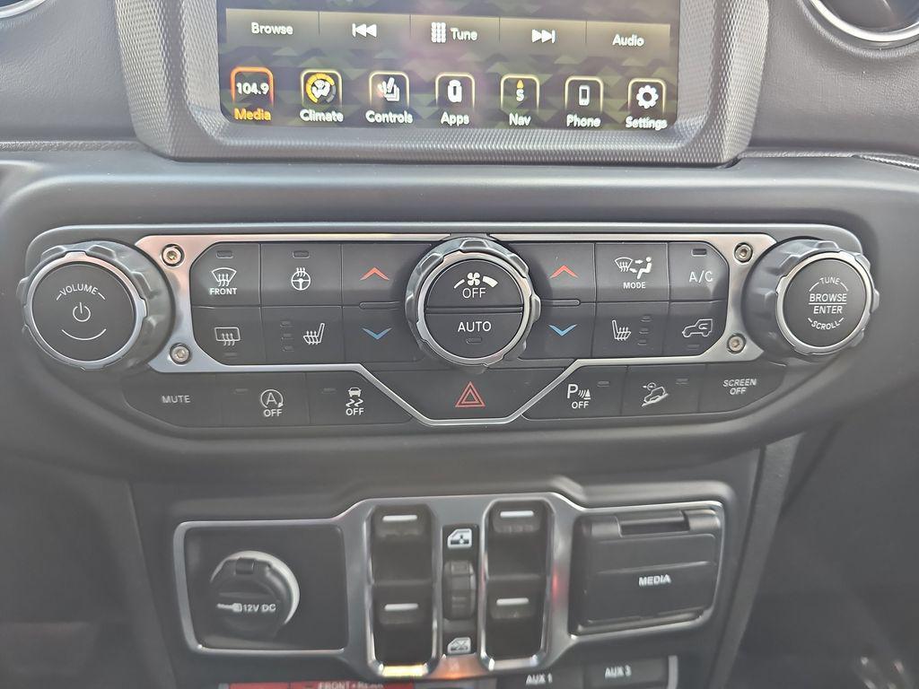 used 2020 Jeep Wrangler Unlimited car, priced at $28,400