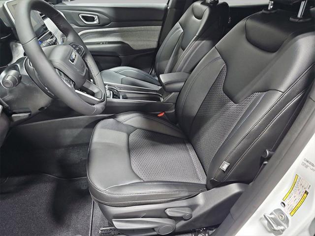new 2025 Jeep Compass car, priced at $27,203