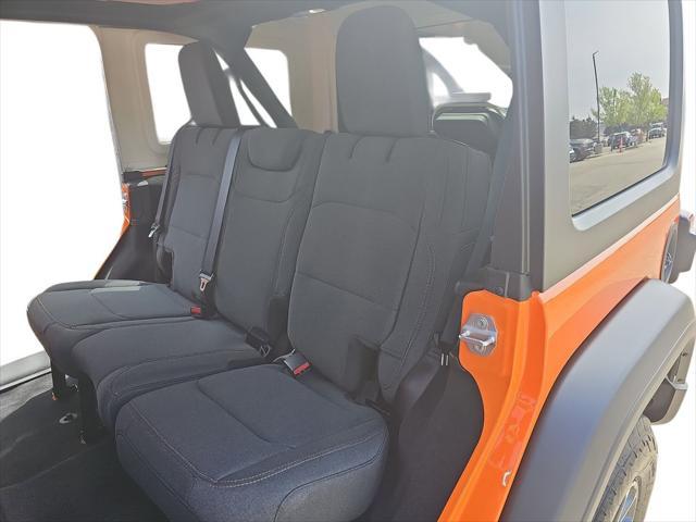new 2025 Jeep Wrangler car, priced at $53,366
