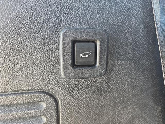 used 2017 Ford Expedition car, priced at $16,900