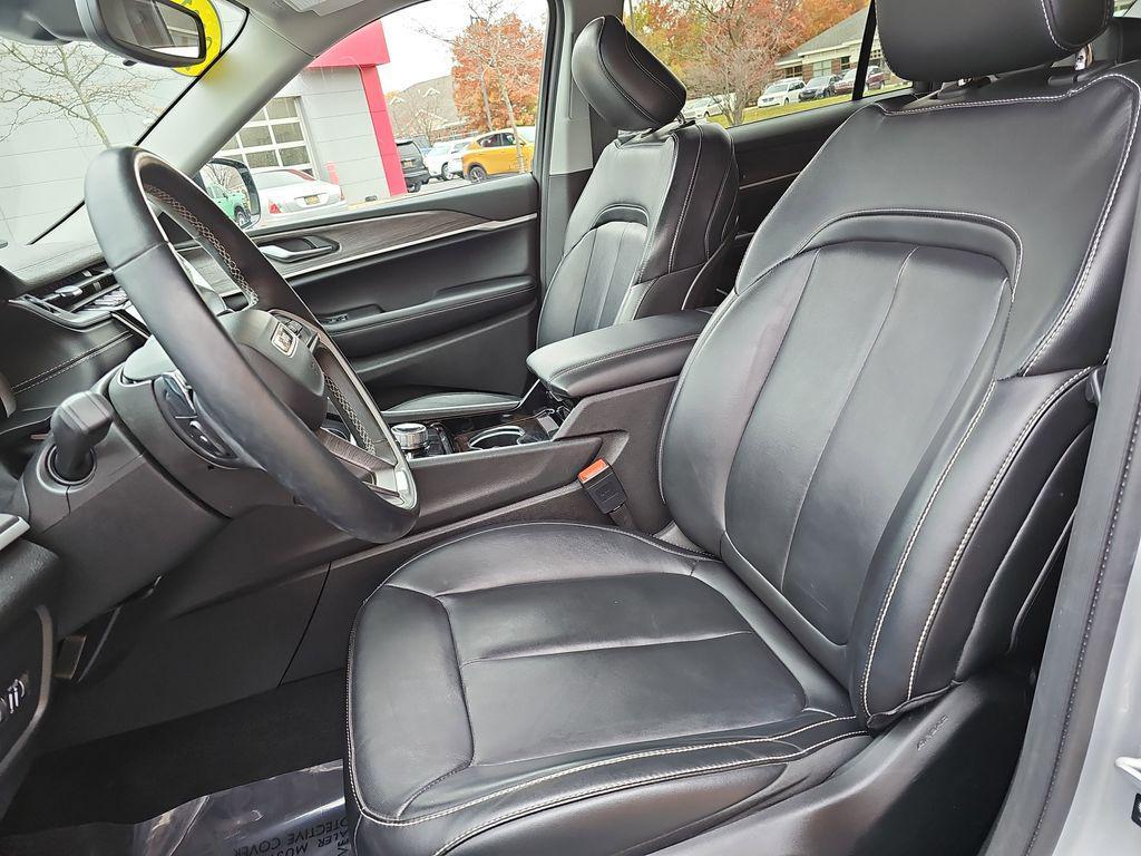 used 2021 Jeep Grand Cherokee L car, priced at $30,500