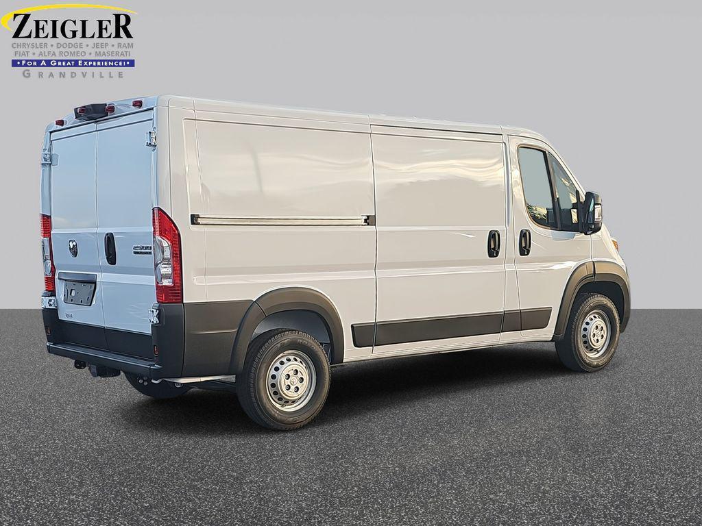 new 2025 Ram ProMaster 2500 car, priced at $44,629