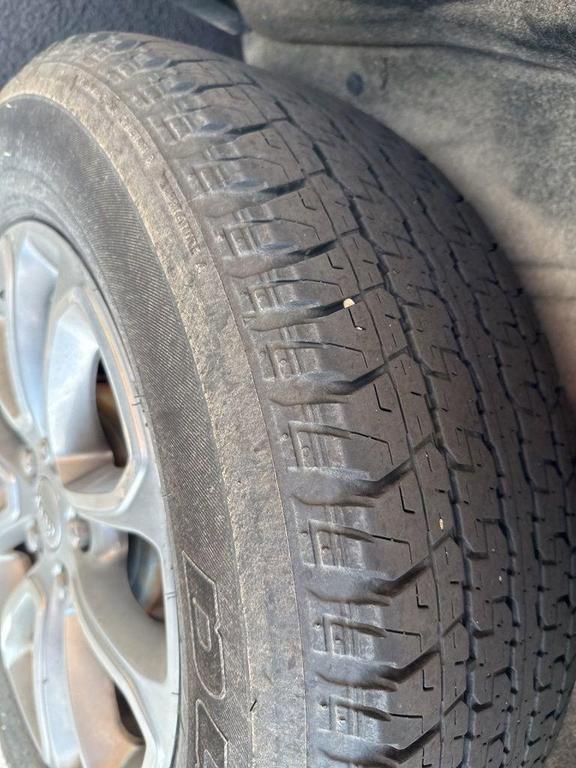 used 2015 Jeep Grand Cherokee car, priced at $10,000