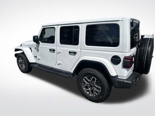 new 2025 Jeep Wrangler car, priced at $59,015