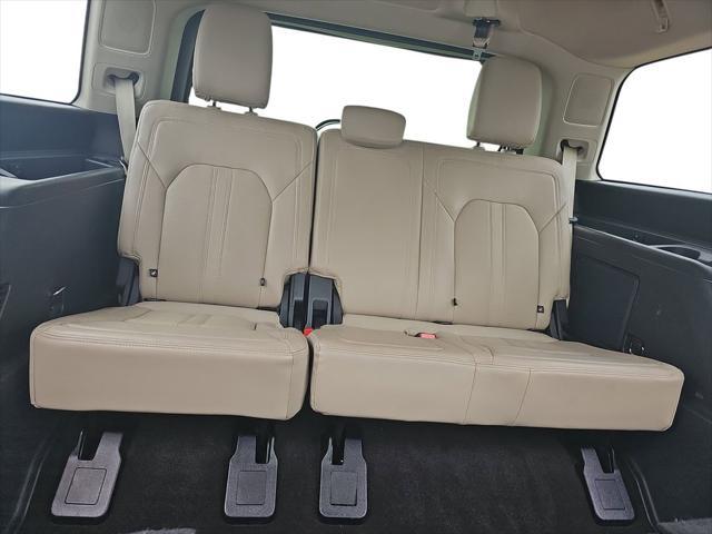 used 2022 Ford Expedition car, priced at $41,000