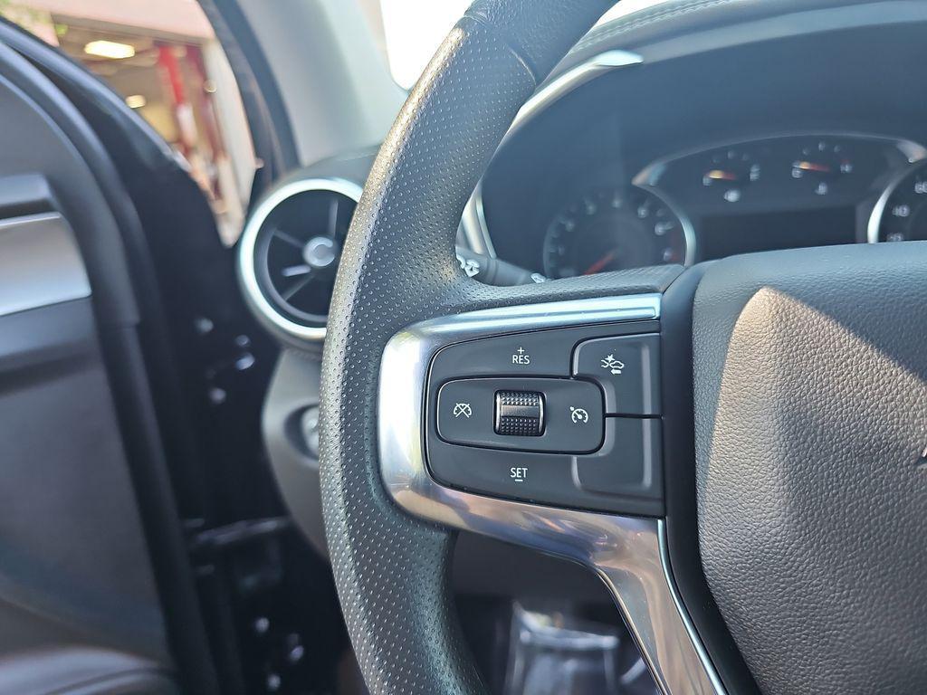 used 2025 Chevrolet Blazer car, priced at $33,994