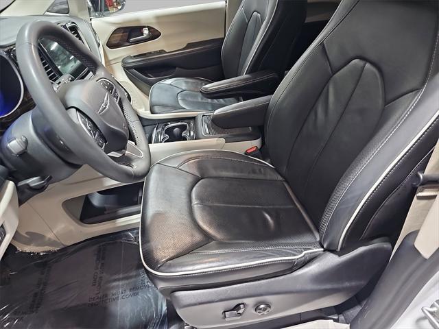 used 2023 Chrysler Pacifica car, priced at $31,500