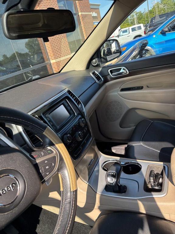 used 2014 Jeep Grand Cherokee car, priced at $15,990