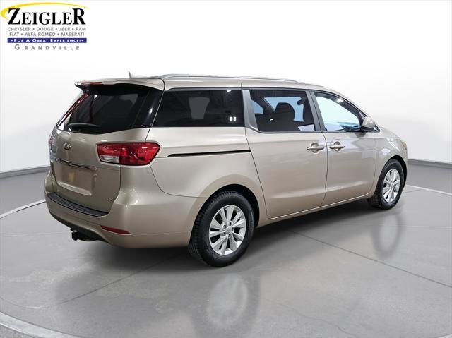 used 2015 Kia Sedona car, priced at $6,499