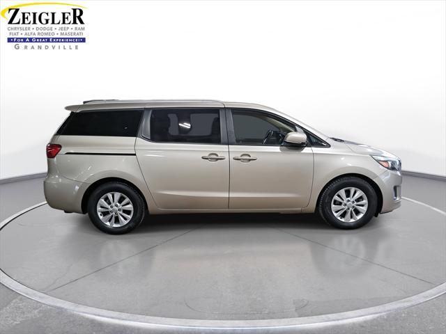 used 2015 Kia Sedona car, priced at $6,499