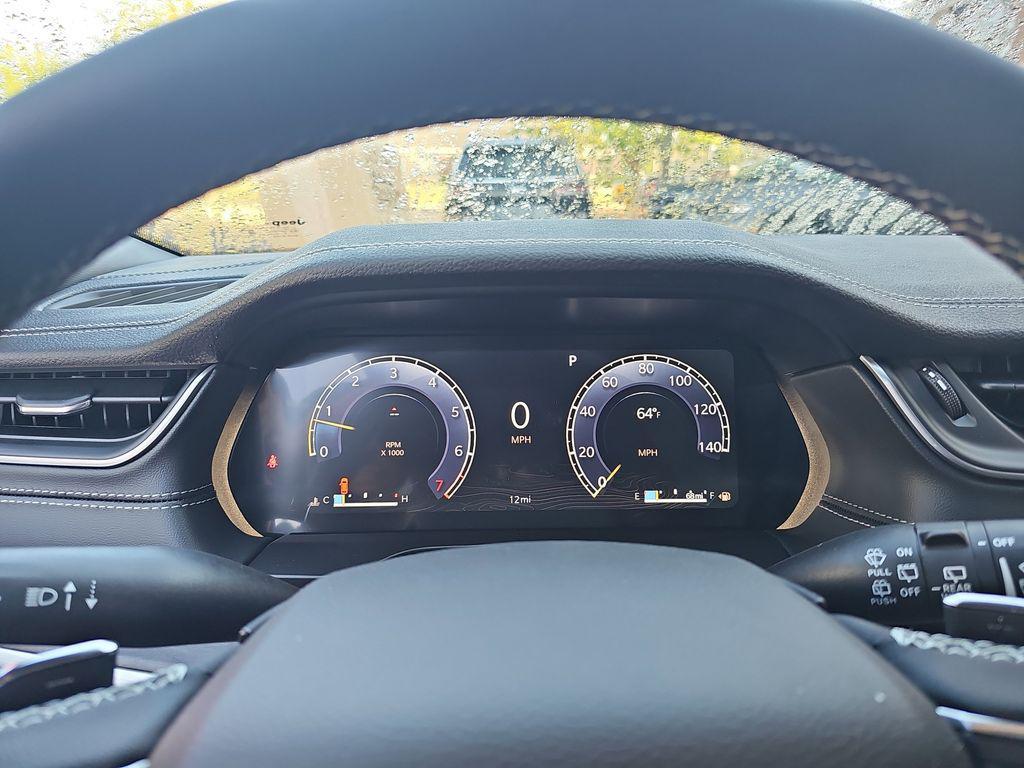 new 2025 Jeep Grand Cherokee car, priced at $50,043