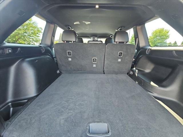 used 2023 Jeep Grand Cherokee car, priced at $33,000