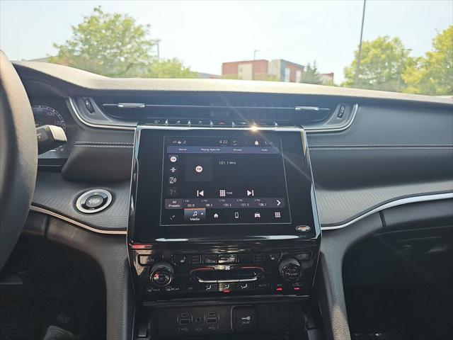 used 2023 Jeep Grand Cherokee car, priced at $33,000