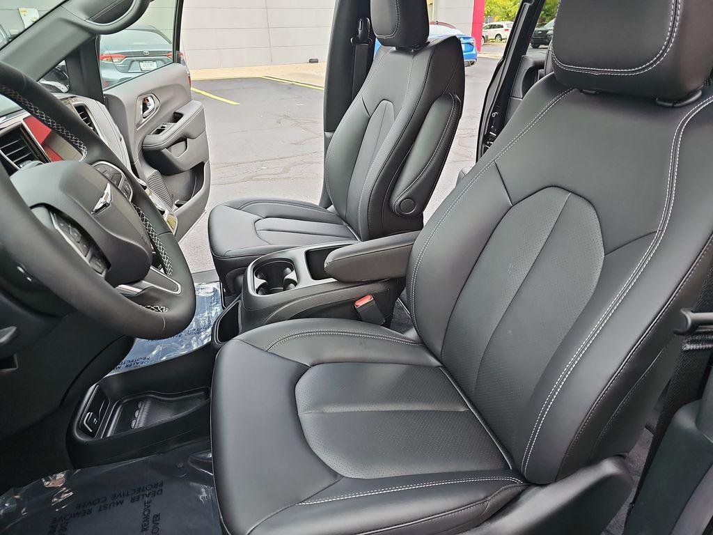 new 2026 Chrysler Pacifica car, priced at $41,350