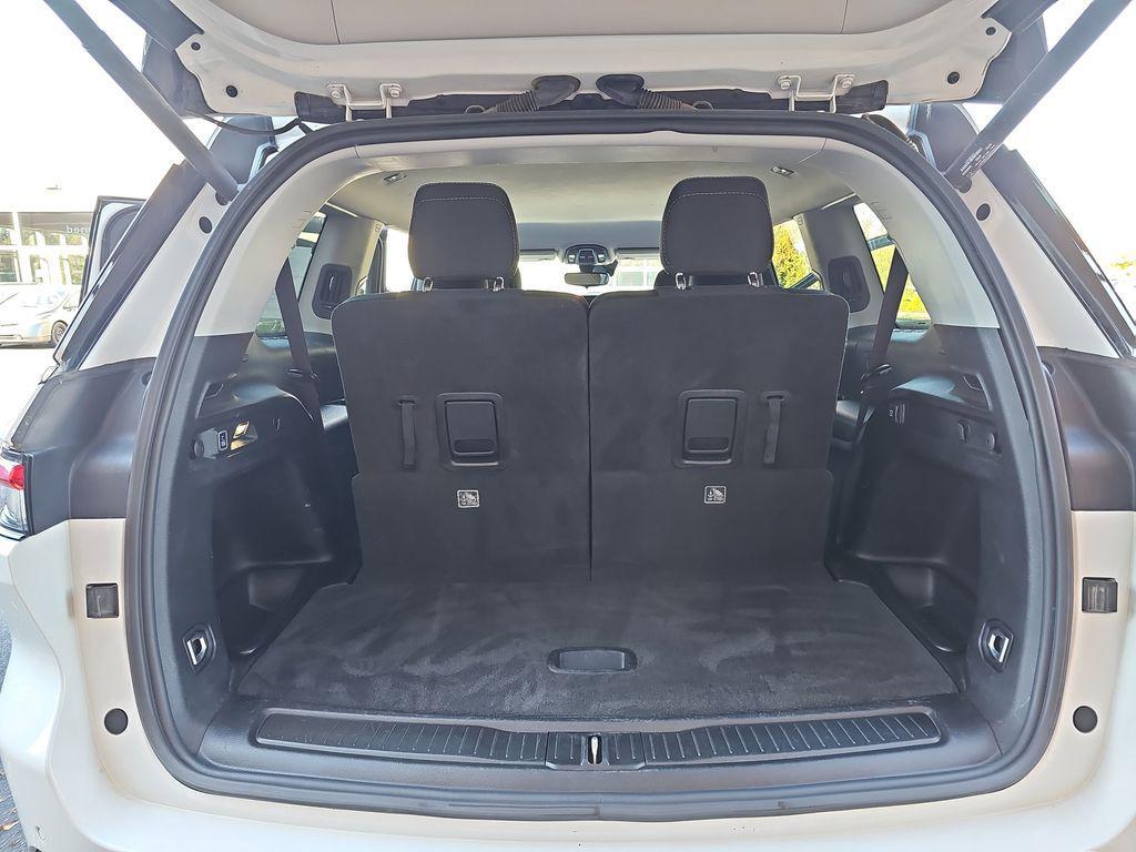 used 2022 Jeep Grand Cherokee L car, priced at $24,500