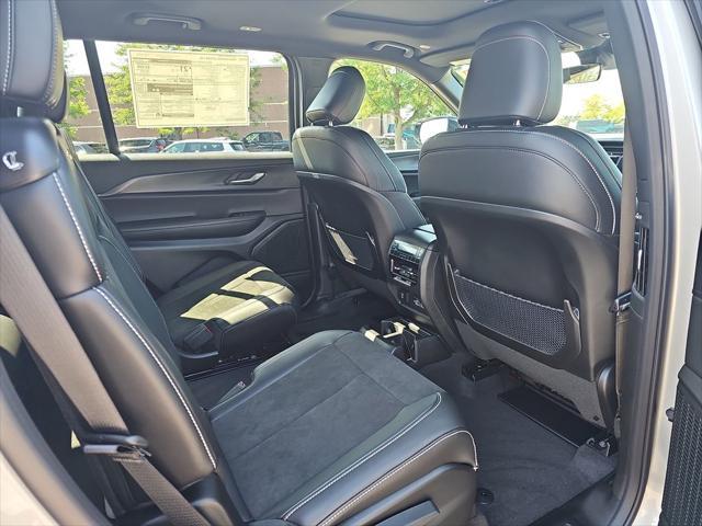 new 2025 Jeep Grand Cherokee L car, priced at $45,217
