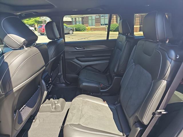 new 2025 Jeep Grand Cherokee L car, priced at $45,217