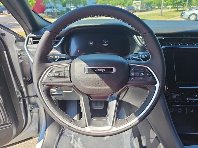 new 2025 Jeep Grand Cherokee L car, priced at $45,217
