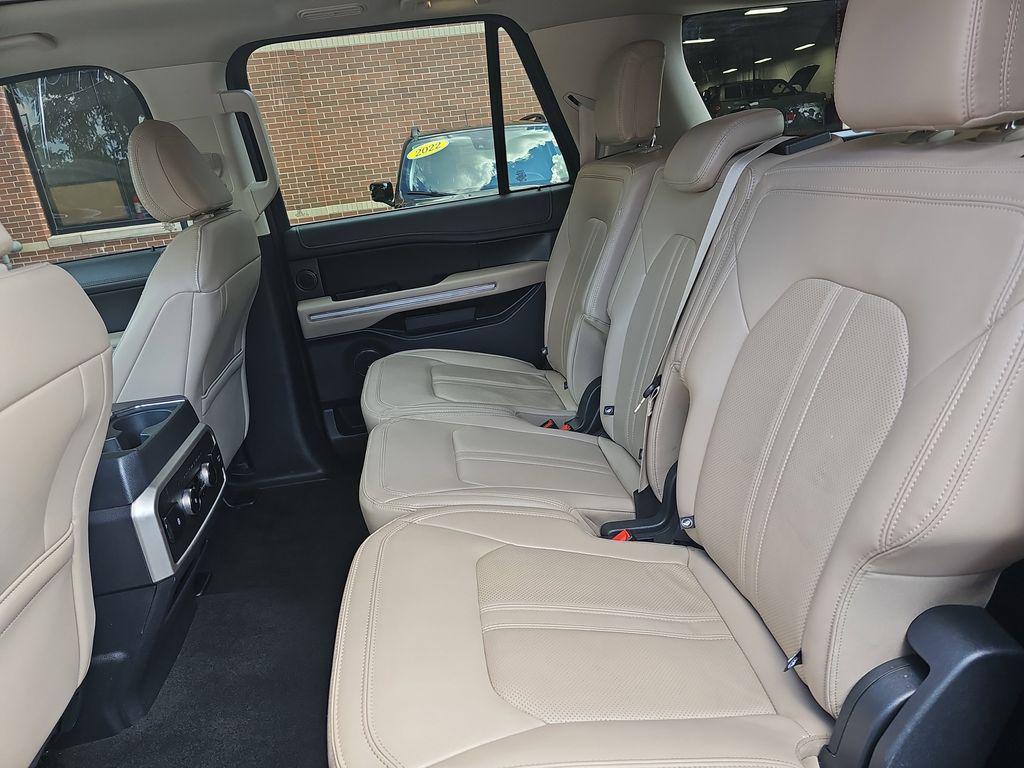 used 2024 Ford Expedition Max car, priced at $50,998