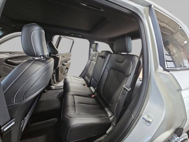 new 2025 Jeep Grand Cherokee car, priced at $46,646