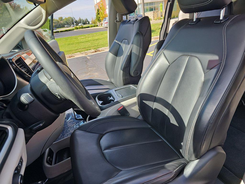 used 2023 Chrysler Pacifica car, priced at $23,500