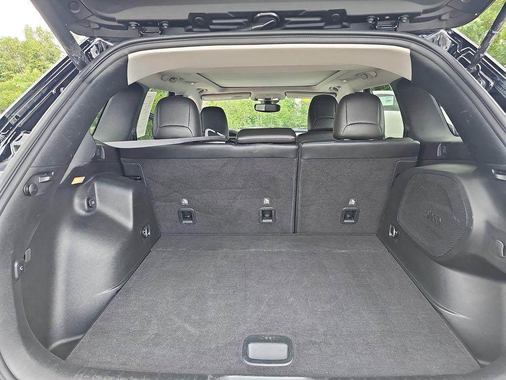 used 2022 Jeep Cherokee car, priced at $25,250