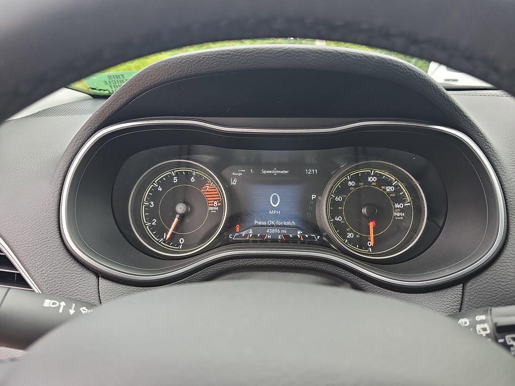 used 2022 Jeep Cherokee car, priced at $25,250