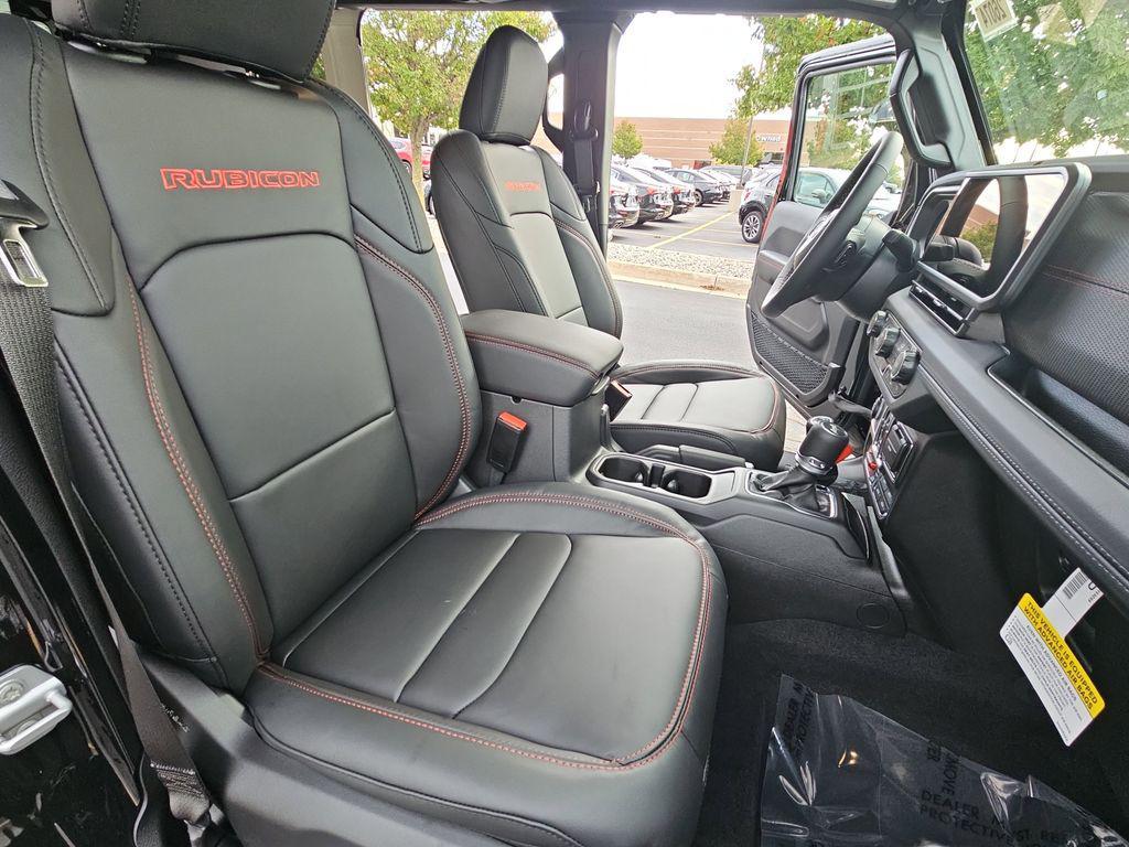 new 2026 Jeep Wrangler car, priced at $63,595