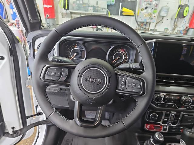new 2025 Jeep Gladiator car, priced at $49,302