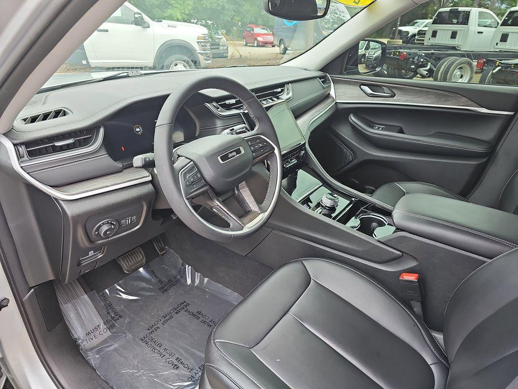 used 2023 Jeep Grand Cherokee L car, priced at $35,000