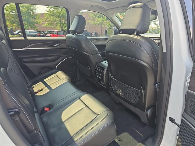 used 2022 Jeep Grand Cherokee car, priced at $36,995