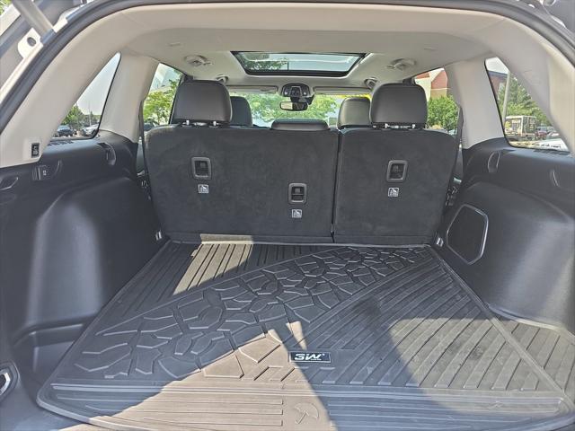 used 2022 Jeep Grand Cherokee car, priced at $36,995
