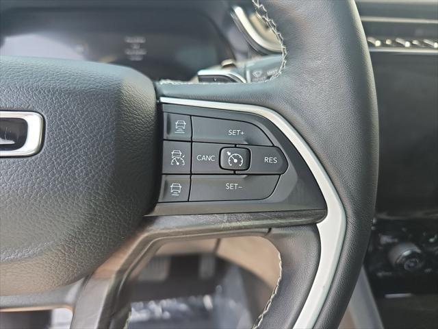 used 2022 Jeep Grand Cherokee car, priced at $36,995