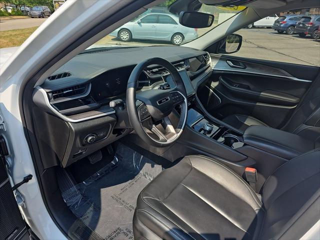 used 2022 Jeep Grand Cherokee car, priced at $36,995