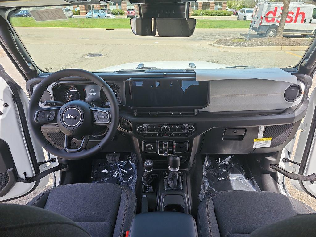 new 2025 Jeep Gladiator car, priced at $44,015