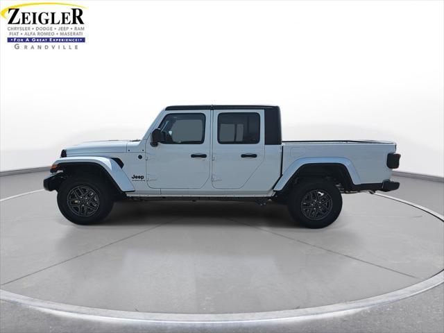 new 2025 Jeep Gladiator car, priced at $48,763
