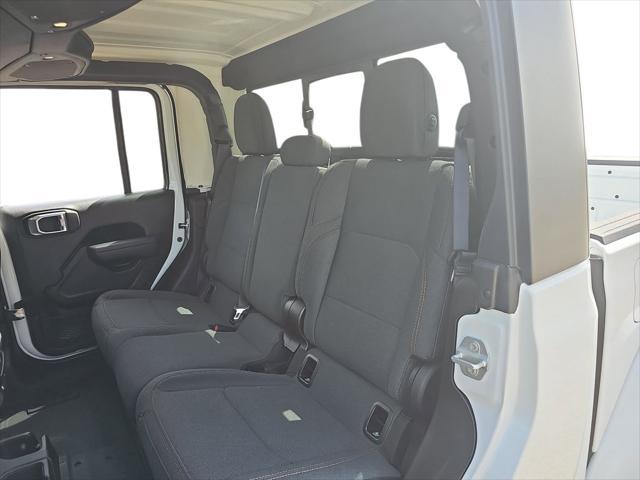new 2025 Jeep Gladiator car, priced at $48,763