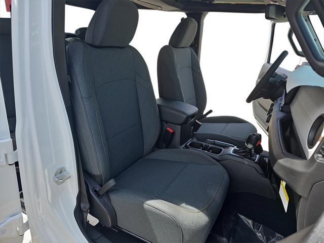 new 2025 Jeep Gladiator car, priced at $47,399