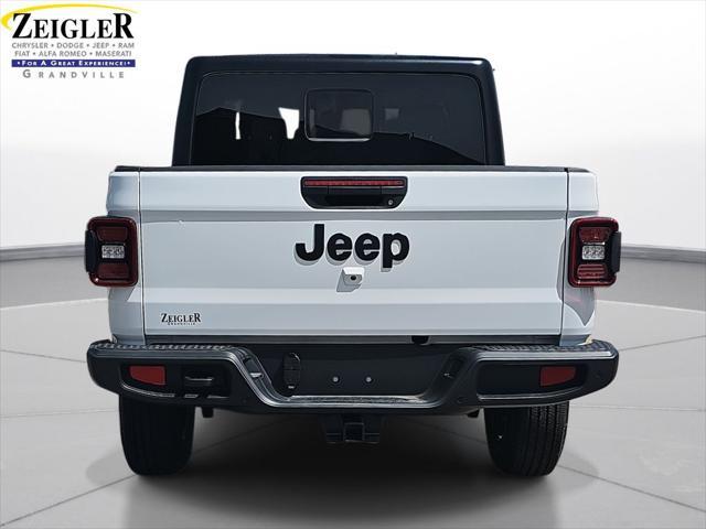 new 2025 Jeep Gladiator car, priced at $48,763