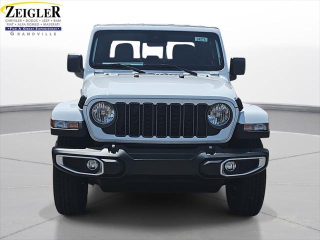 new 2025 Jeep Gladiator car, priced at $48,763