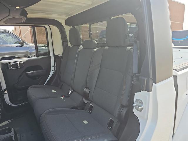 new 2025 Jeep Gladiator car, priced at $48,763