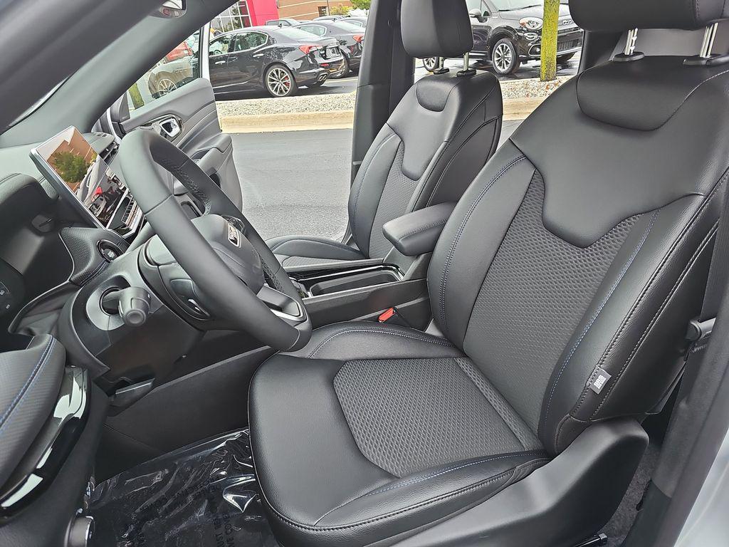 new 2026 Jeep Compass car, priced at $34,836