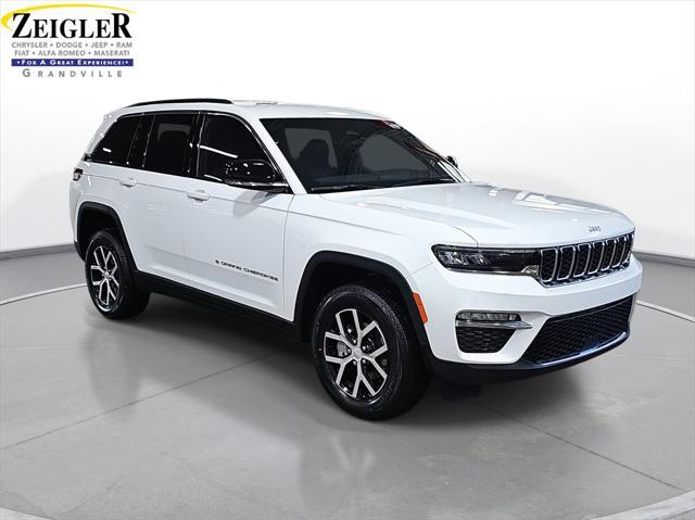 new 2025 Jeep Grand Cherokee car, priced at $42,000