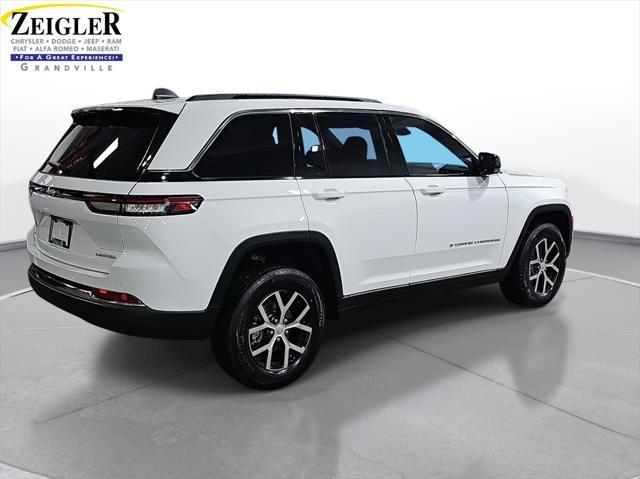 new 2025 Jeep Grand Cherokee car, priced at $42,000