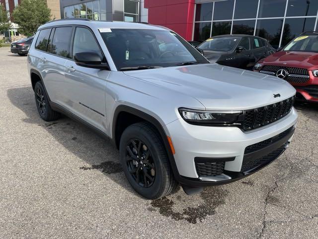 new 2024 Jeep Grand Cherokee L car, priced at $44,600