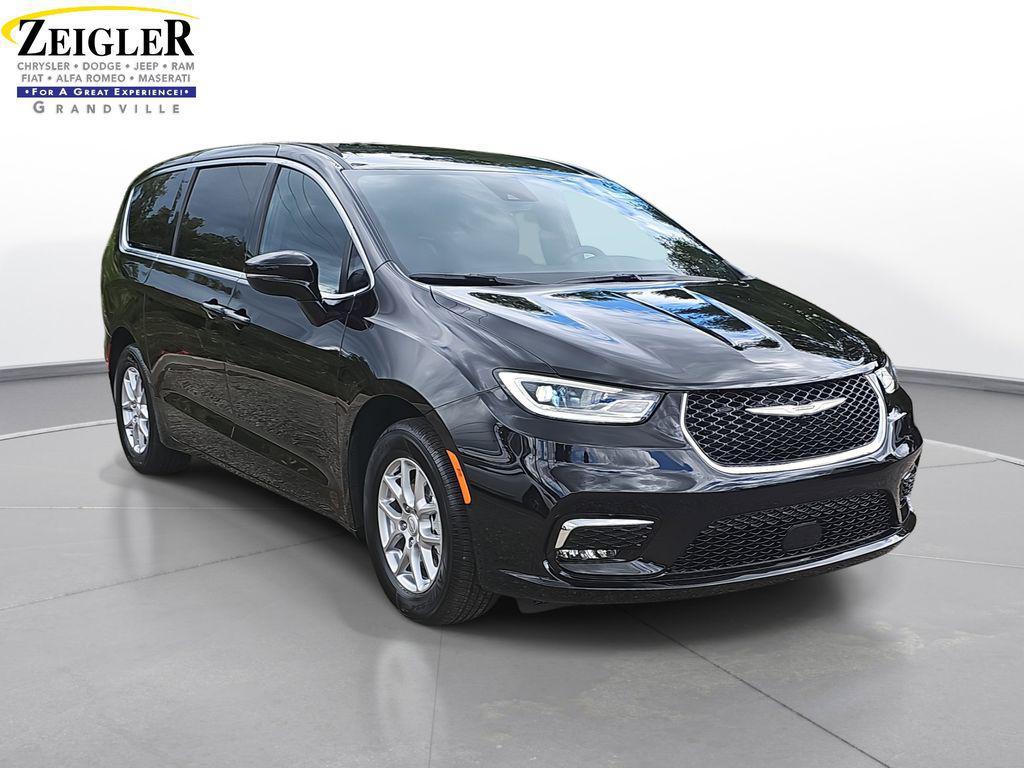 new 2026 Chrysler Pacifica car, priced at $44,460