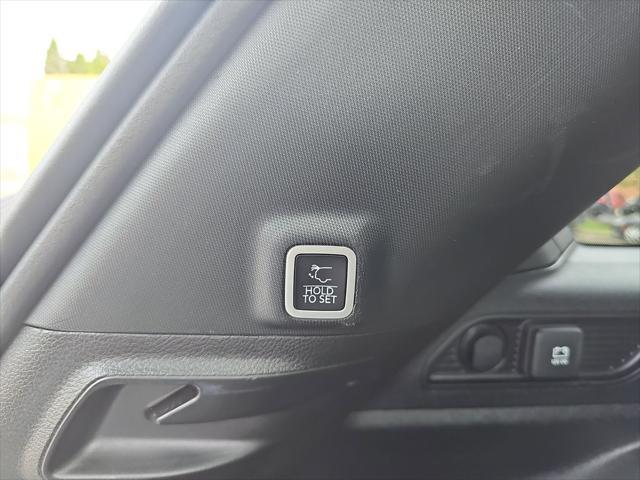 used 2024 Jeep Grand Cherokee car, priced at $35,500