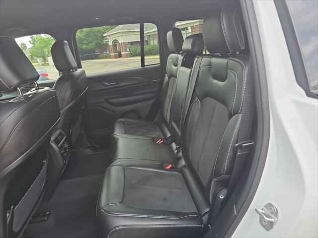 used 2024 Jeep Grand Cherokee car, priced at $35,500