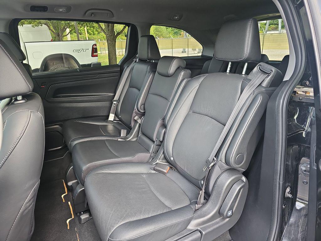used 2024 Honda Odyssey car, priced at $36,000